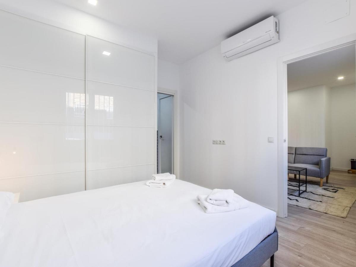 Apartamentos En Madrid Rio Reformados Alquiler Temporal Exterior foto