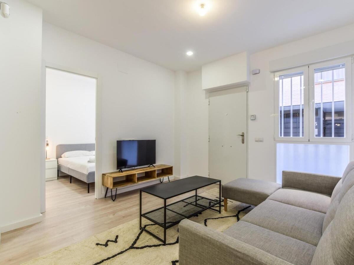 Apartamentos En Madrid Rio Reformados Alquiler Temporal Exterior foto