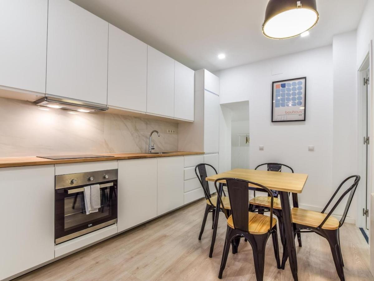 Apartamentos En Madrid Rio Reformados Alquiler Temporal Exterior foto